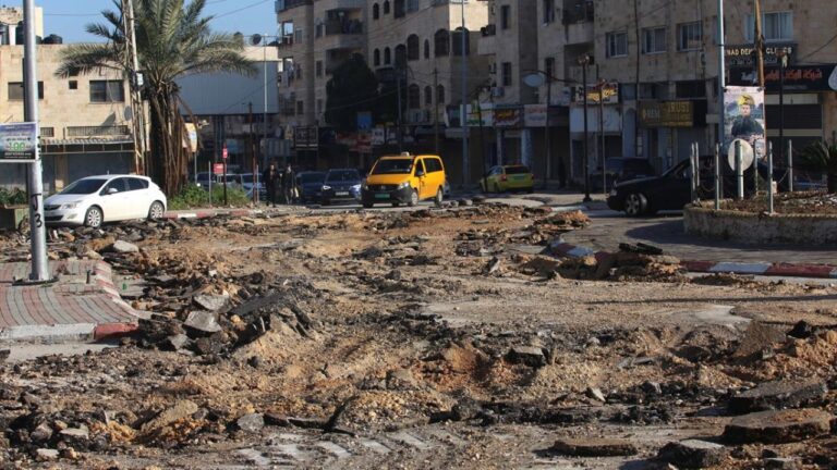 İsrail, şehrin altyapısının yüzde 70’ini yok etti