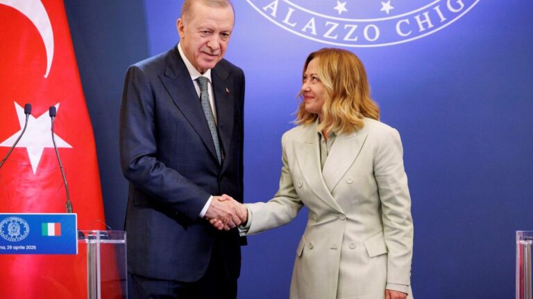 Meloni’den Erdoğan’a ‘sığınmacı’ teşekkürü | Euronews