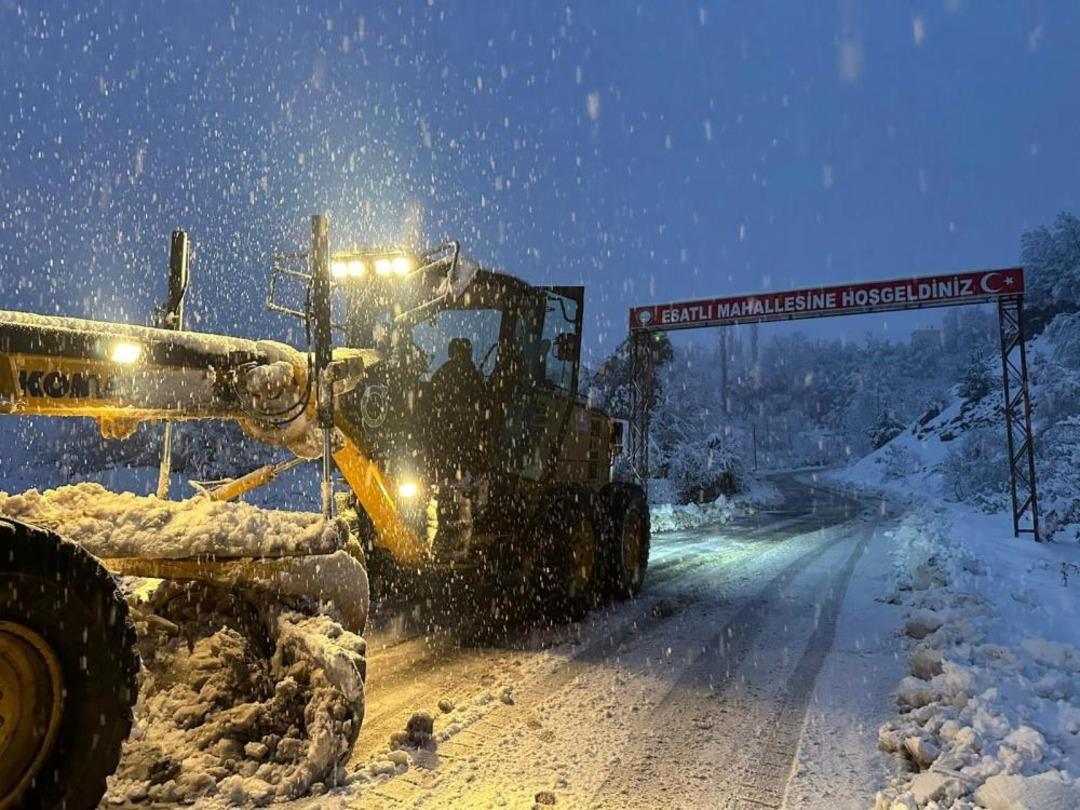 Ordu-Sivas Karayolu kar yağışı nedeniyle ulaşıma kapatıldı 2