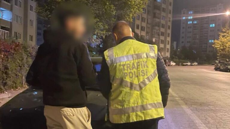 Kayseri’de drift atan ehliyetsiz sürücüye 83 bin lira ceza kesildi
